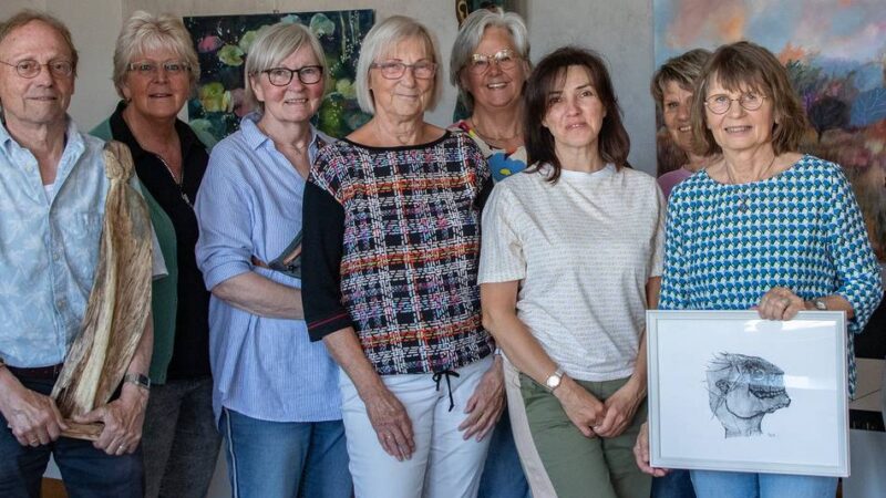 Vernissage am Donnerstag, 22. Mai: Alpener Künstler stellen im Rathaus aus