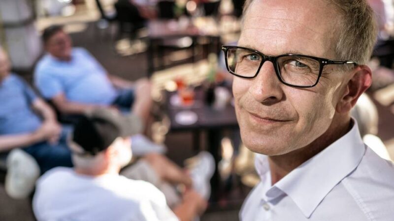 BGL-Bürgermeisterkandidat in Langenfeld: Wenzens Vorstellabend gerät zu einer Politik-Abrechnung
