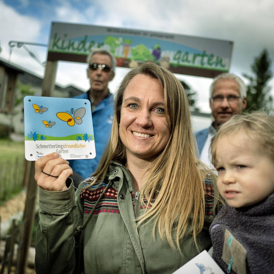 Auszeichnung: „Schmetterlingsfreundlicher Garten“: Langenfelder Kita „Die Füchschen“ von Nabu ausgezeichnet