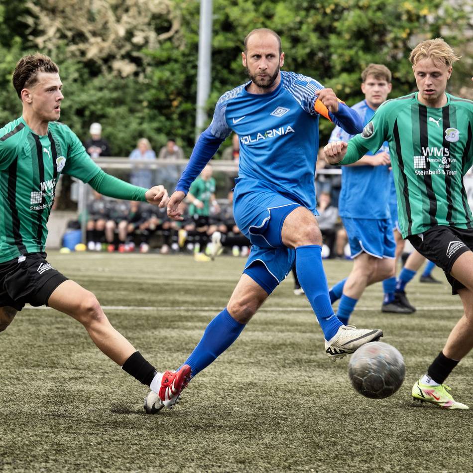 Gegen den Tabellenführer: Sportfreunde Baumberg sichern sich den Klassenerhalt