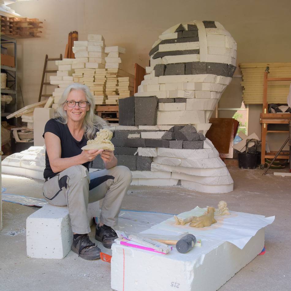 Neue „Miteinander-Skulptur“: Der Riese von Bedburg-Hau nimmt langsam Form an