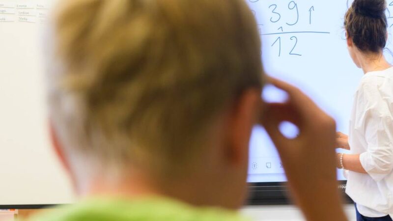 Infrastruktur in Dormagen: Stadt investiert weiter in digitale Schultechnik