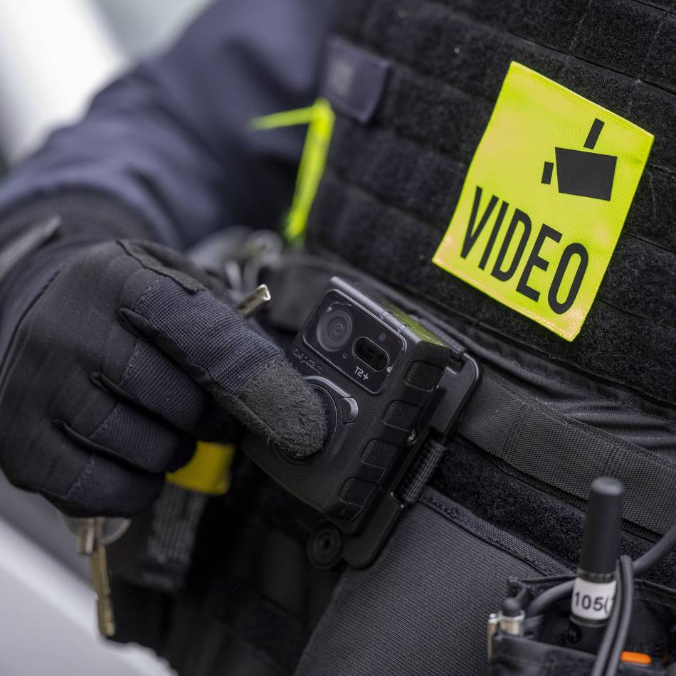 Kameras für Ordnungskräfte in Düsseldorf: Ordnungsamt zieht Fazit nach Bodycams-Test