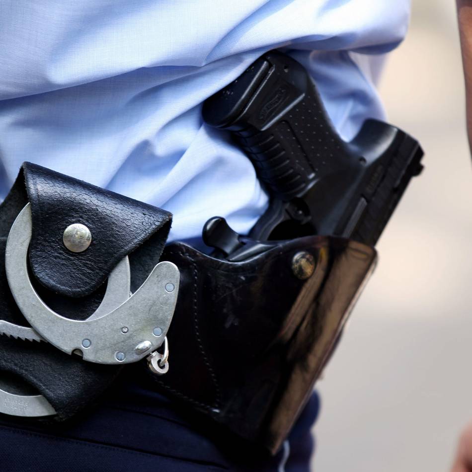 Loch in Tür geschlagen: Versuchter Einbruch an der Spyckstraße in Kleve