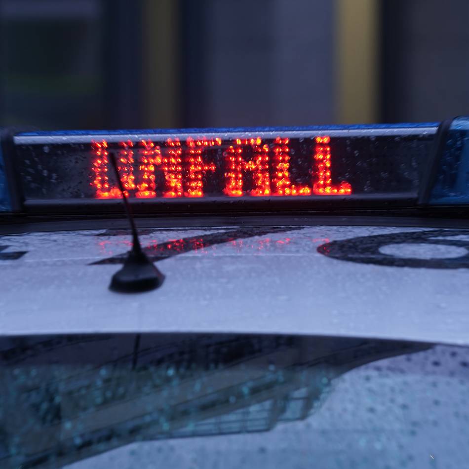 Jüchen-Hochneukirch: Jugendlicher bei Mofa-Unfall schwer verletzt