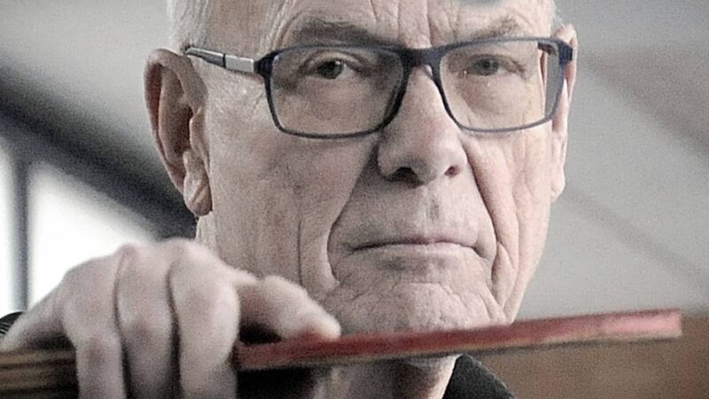 Würdigung für ehrenamtliches Engagement: Walbeck bekommt „Hermann-Deckers-Sporthalle“