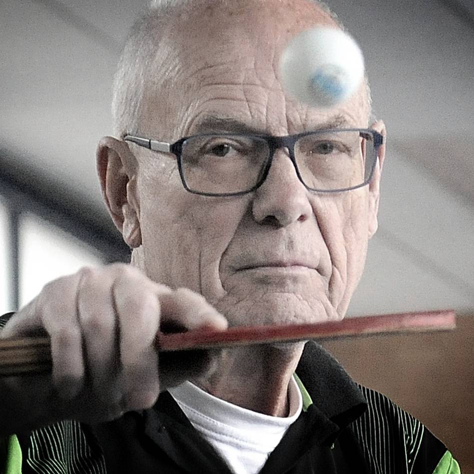 Würdigung für ehrenamtliches Engagement: Walbeck bekommt „Hermann-Deckers-Sporthalle“