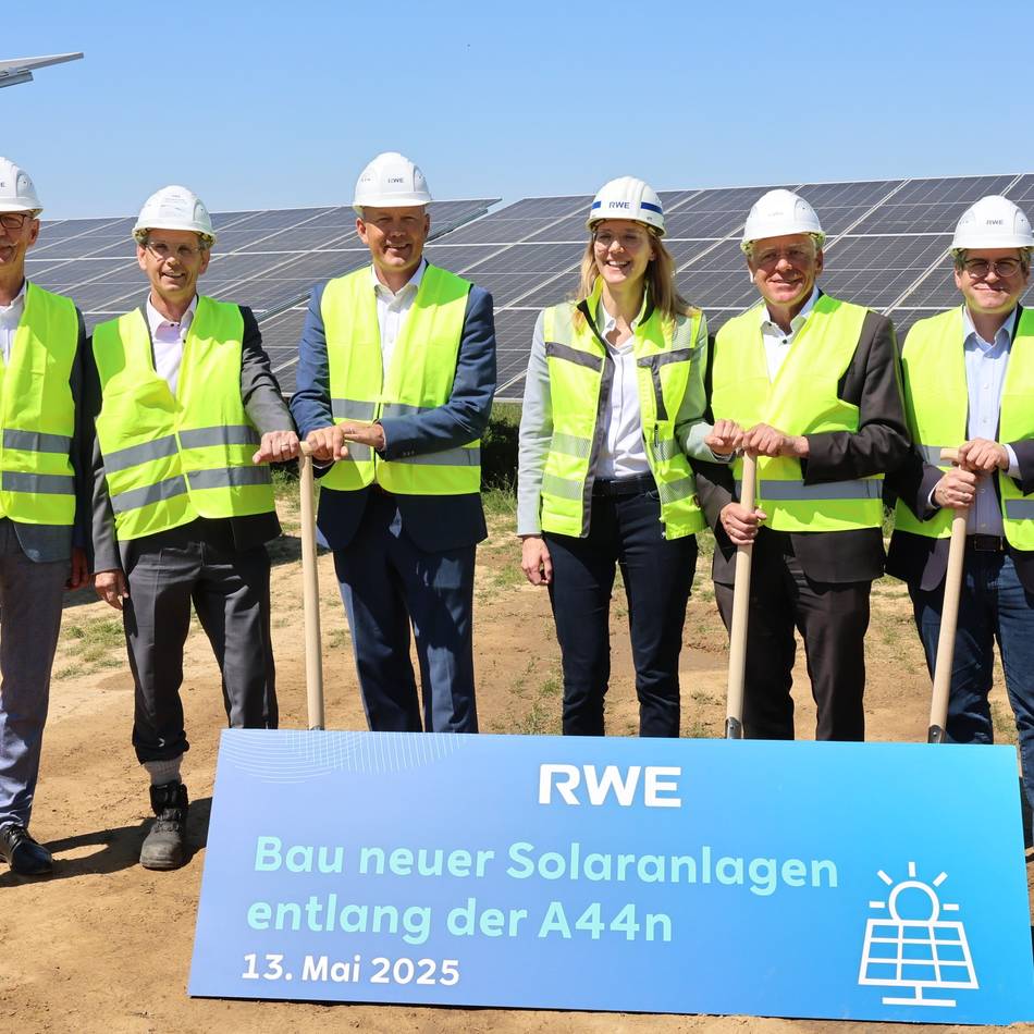 Zwischen Bedburg und Jüchen: Großprojekt an der Tagebau-Autobahn – RWE baut riesige Solaranlagen