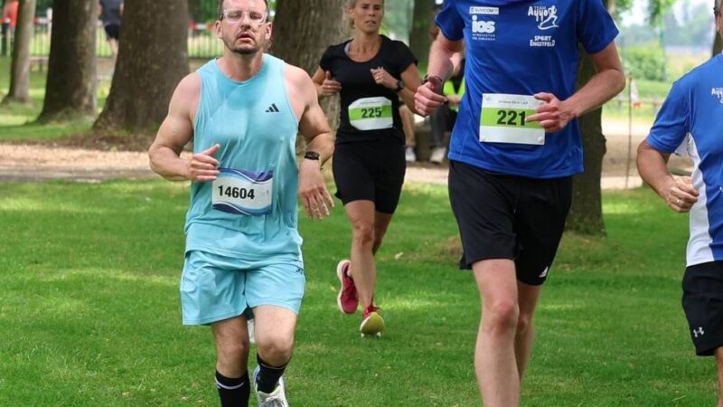 Spendne für Kinder- und Familienhilfe Namibia: Hunderte Teilnehmer beim Schloss-Dyck-Lauf