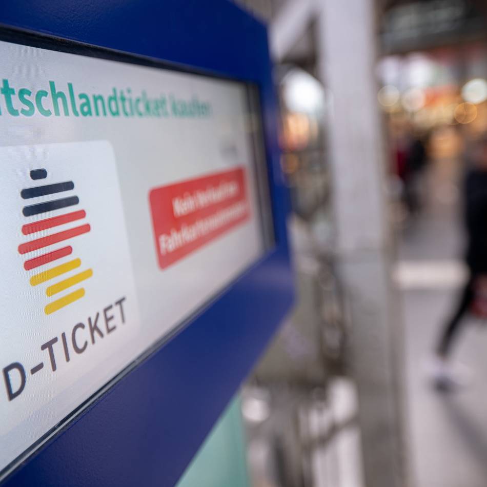 Schuljahr 2025/26: Stadt Willich bleibt beim Deutschlandticket-Modell