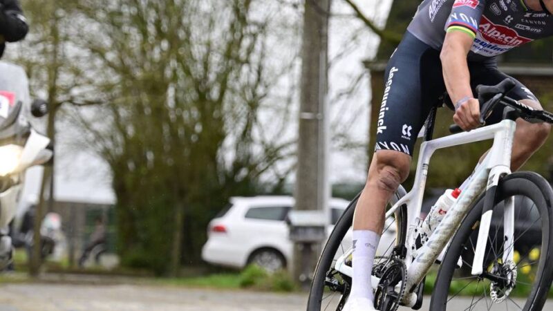 „Versuchter Totschlag“: Roubaix-Flaschenwerfer gegen Radsportler stellt sich