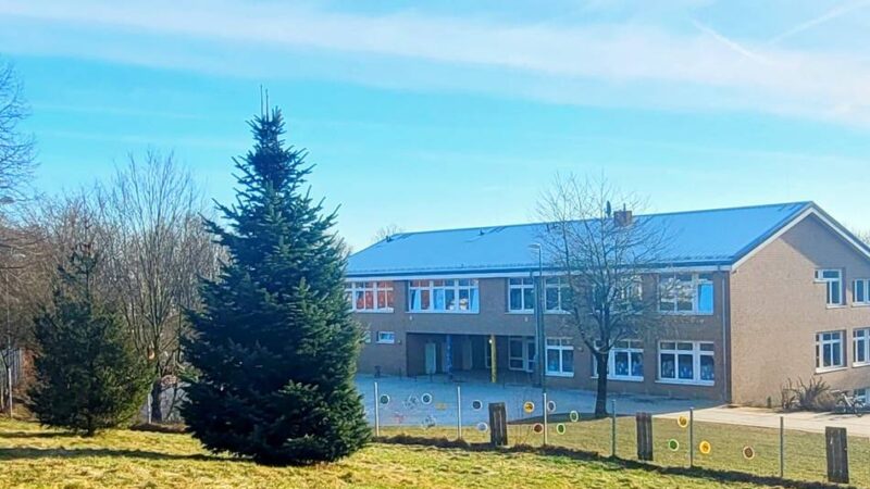 Gemeinsame Sitzung von Bau- und Schulausschuss in Hückeswagen: Generalunternehmer für Schulbau in Wiehagen gesucht