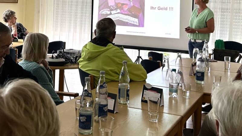 Vortrag der Kriminalpolizei: Senioren schützen sich vor Trickbetrug