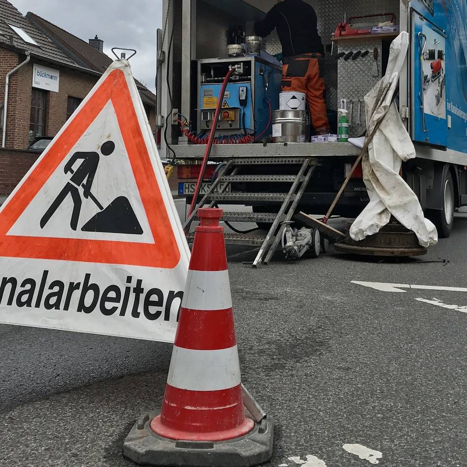 Nach Rohrbruch: Kreuzung in Houverath wird gesperrt