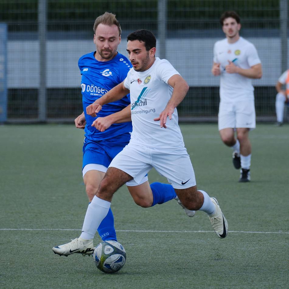 Abstiegskampf der Fußball-Bezirksliga: Ratinger Reserve braucht beim DSC mehr Intensität als zuletzt
