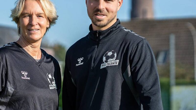 Ex-Nationalttrainerin und Ex-MSV-Spieler: Martina Voss-Tecklenburg und Kevin Wolze coachen jetzt Kinder