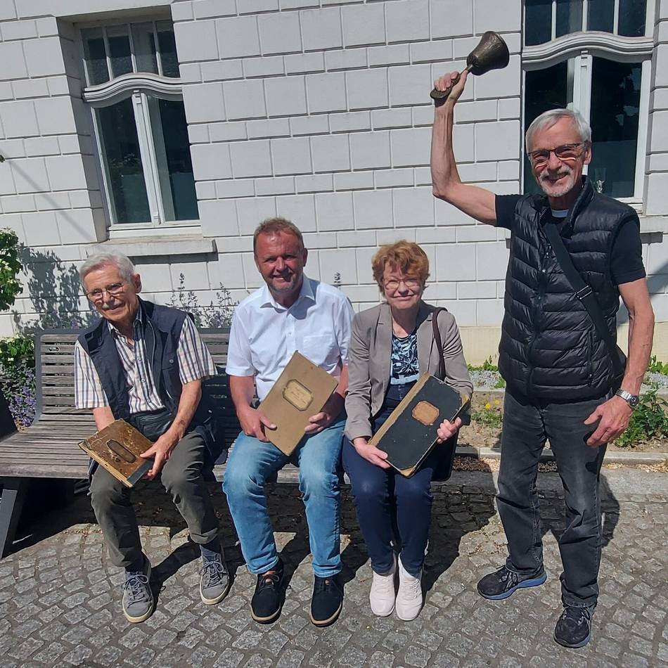 Bronzestatue in Alpen: Der letzte Ausrufer braucht Unterstützung