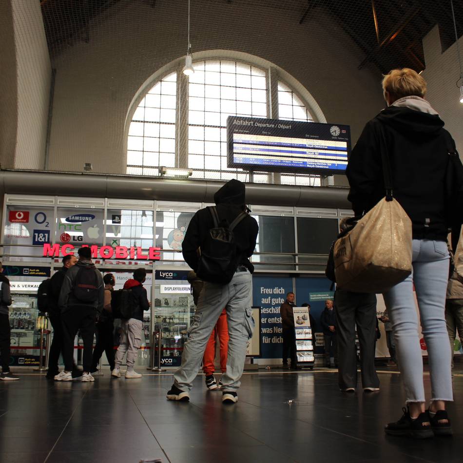 Weiterhin Verspätungen: Streckensperrung am Hauptbahnhof teilweise aufgehoben