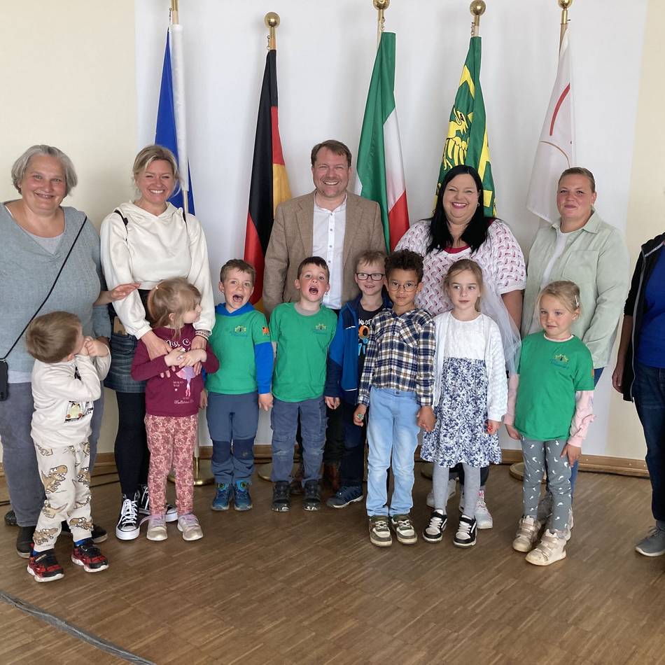 Rommerskirchens Bürgermeister erklärt seine Arbeit: Kindergartenkinder besuchten das Rathaus