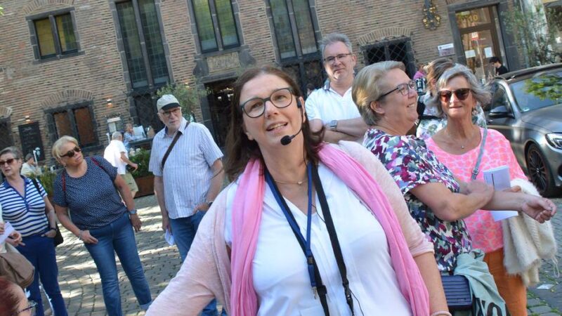 Stadtführung feierte Premiere: Neusser Traditionen auf der Spur