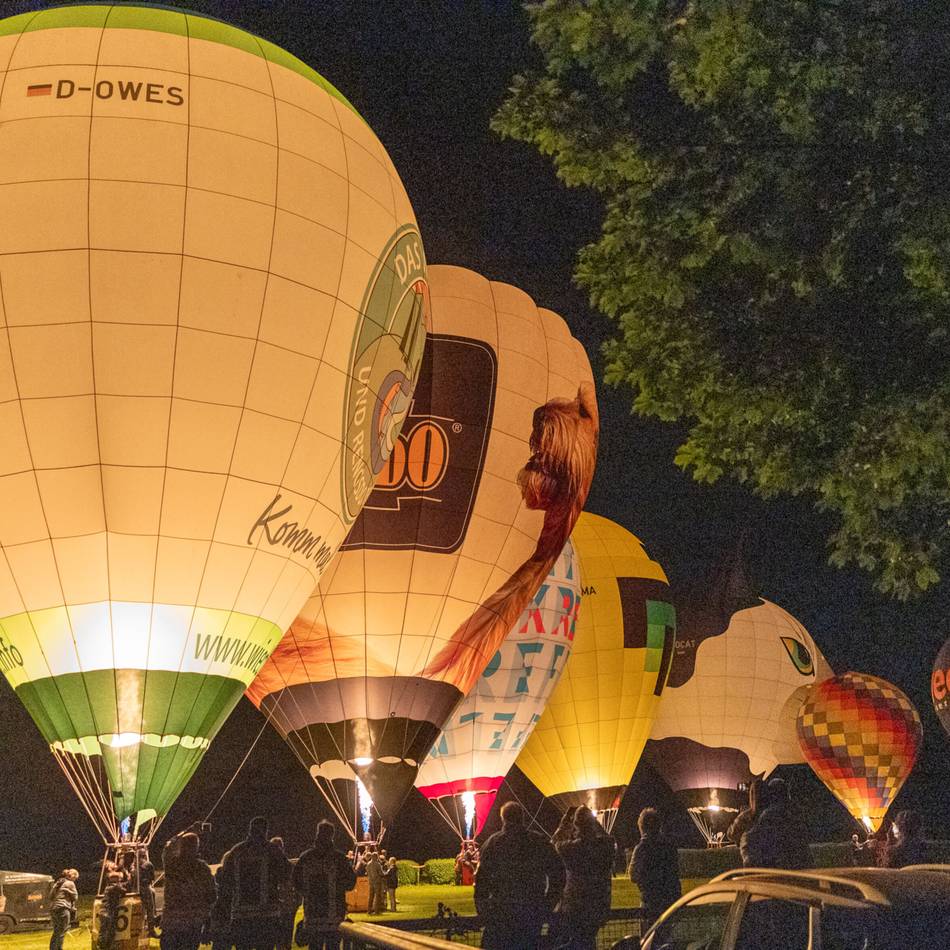 Ballon-Spektakel auf der Rennbahn: Der glühende Himmel über Krefeld