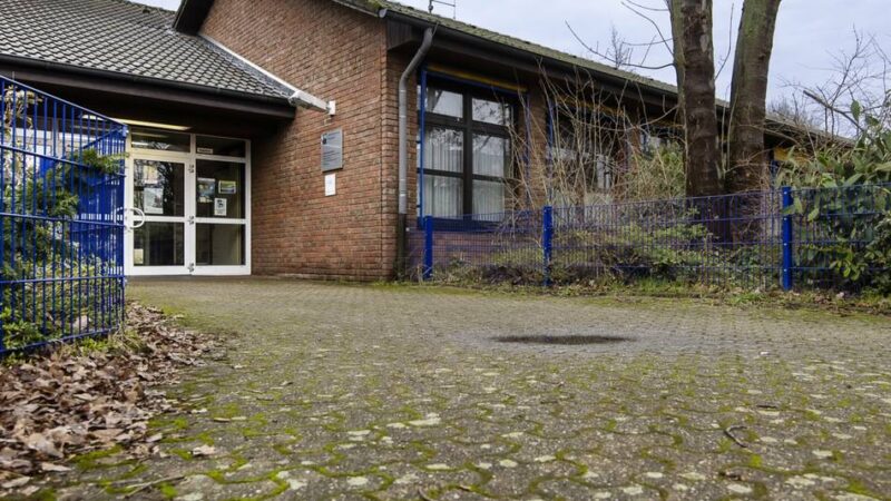 Bezirkspolitik in Düsseldorf: Politik soll Weg frei machen für Platzumbau in Hellerhof