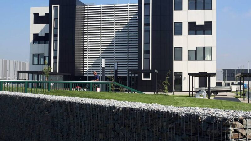 Der Transport- und Logistikdienstleister beschäftigt in Krefeld gut 600 Mitarbeitende: DSV übernimmt Schenker und zieht sich aus IDS-Depotgebiet Krefeld zurück