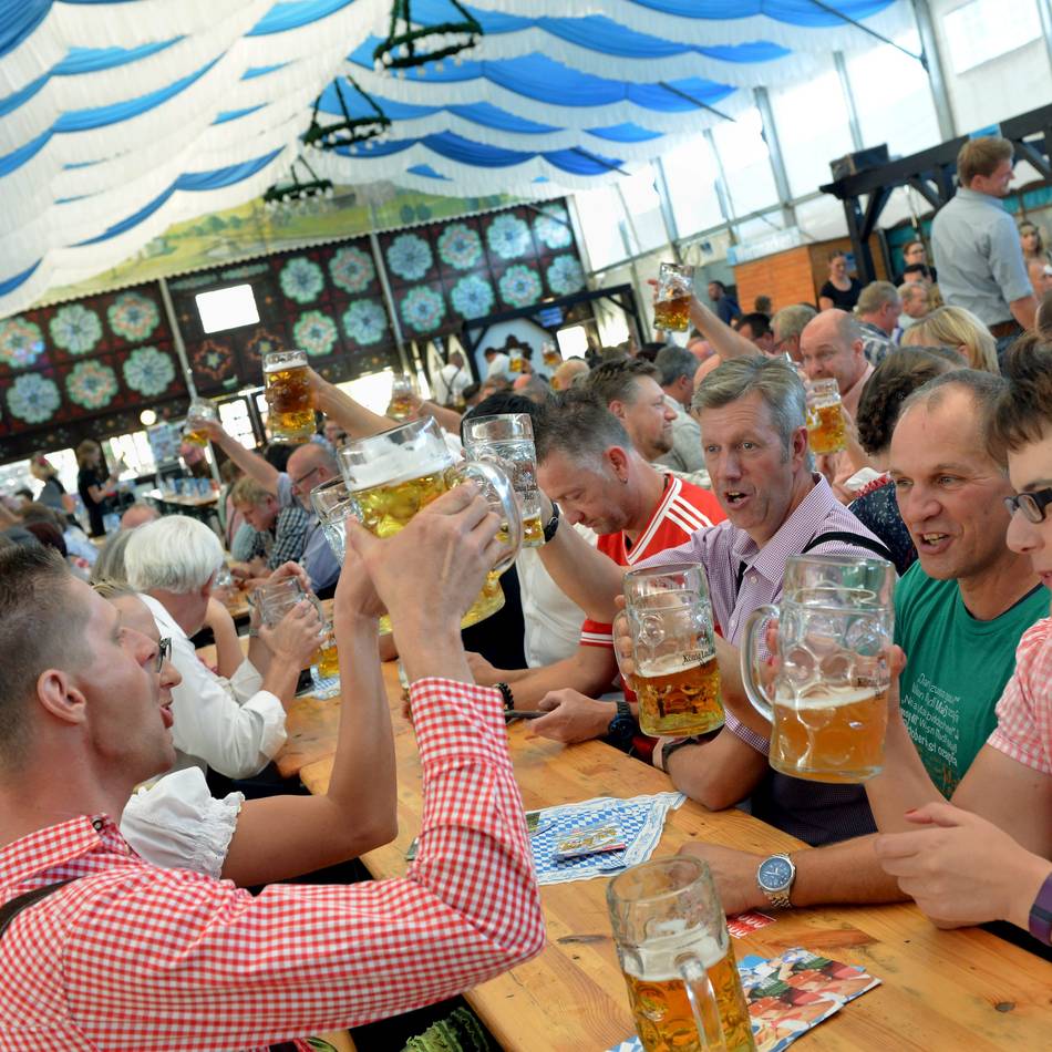 Wiesn im Gewerbepark: Erste Details für Klever Oktoberfest 2025 sind bekannt