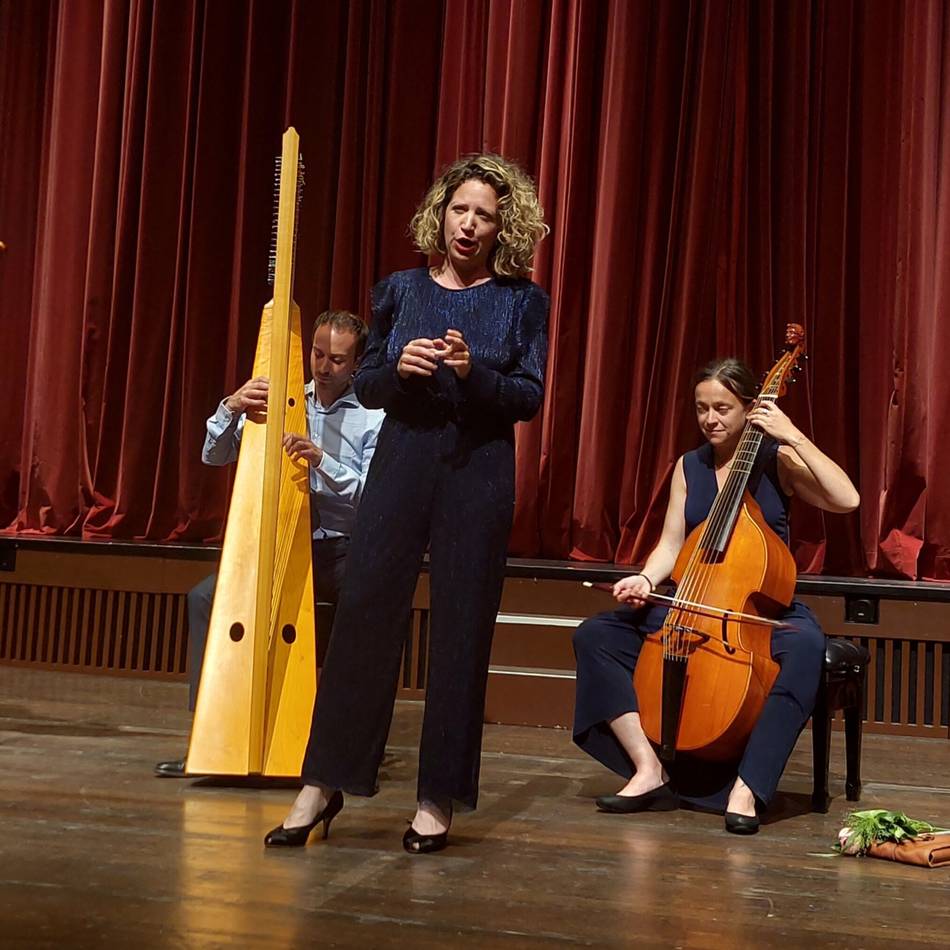 Alte Musik neu belebt: The Curious Bards aus Frankreich brillieren in Viersen