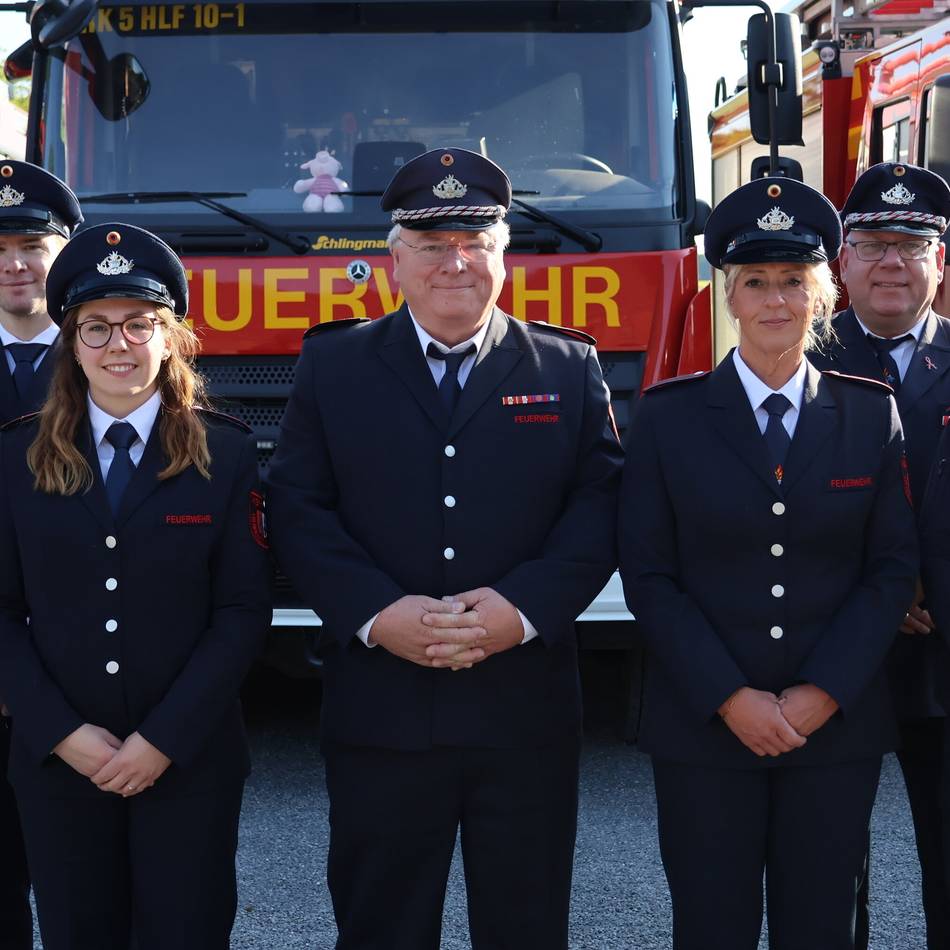 Generalversammlung in Kerken: Feuerwehr zeichnet Mitglieder aus und gründet Kinderfeuerwehr