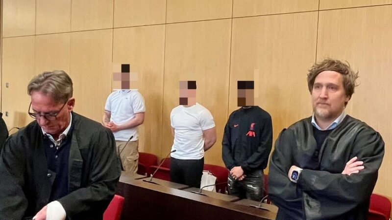 Taten in Düsseldorf, Neuss und Mönchengladbach: Lange Haftstrafen für falsche Polizisten nach Schockanrufen