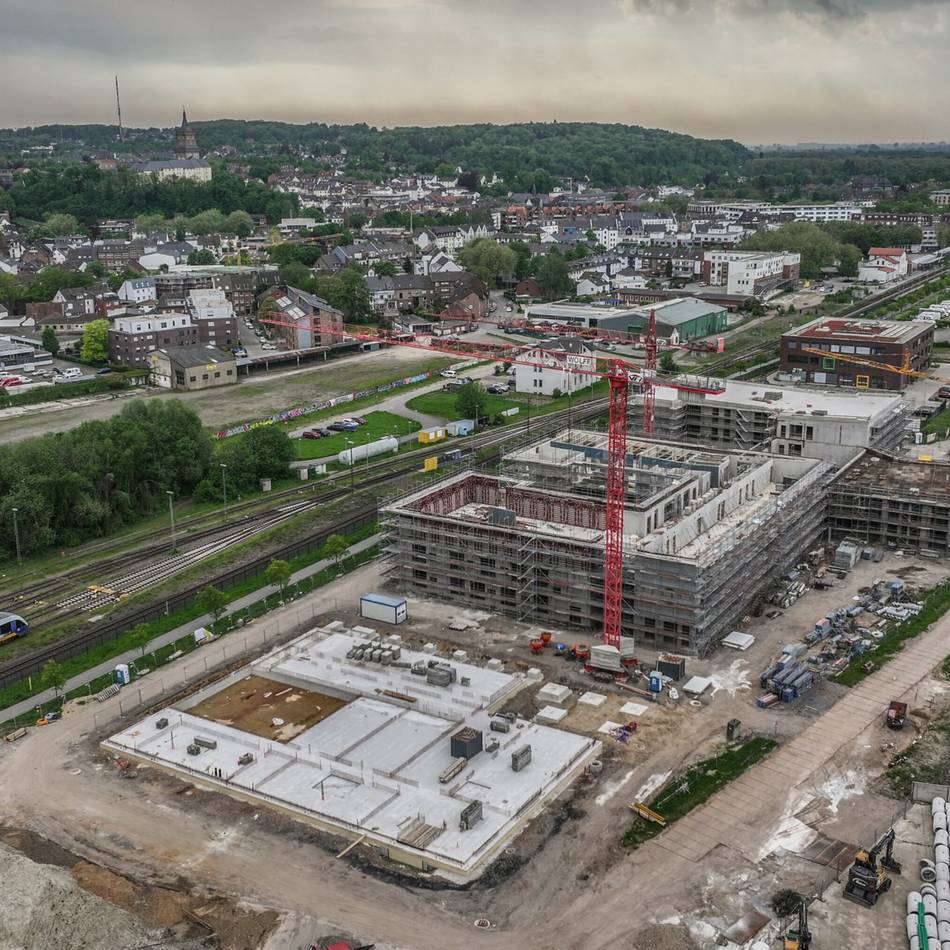 Umleitung eingerichtet: Vollsperrung wegen eines Kampfmittelverdachts in Kleve