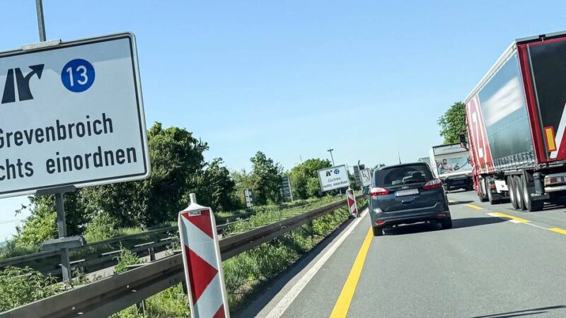 Autobahn bei Grevenbroich und Jüchen: Baustelle auf A46 wird wieder umgebaut – Einschränkungen bereits ab Freitagabend