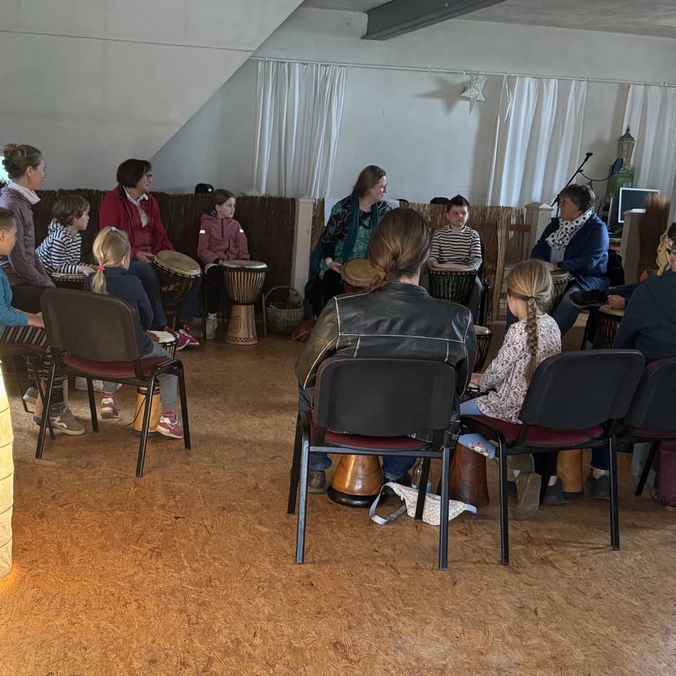 Kinderschutzbund Willich: Trommeln und Hip-Hop auf dem Schmittchenhof