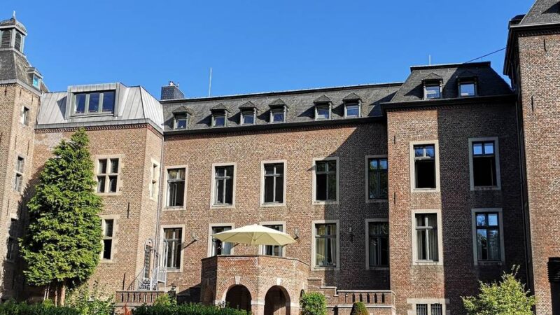 Verdacht auf Untreue bei Stadtverwaltung Willich: Durchsuchungen an mehreren Orten