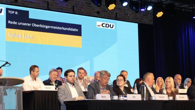CDU-Kreisparteitag in Duisburg: OB-Kandidatin Linn wünscht sich „ein tiefschwarzes Rathaus“