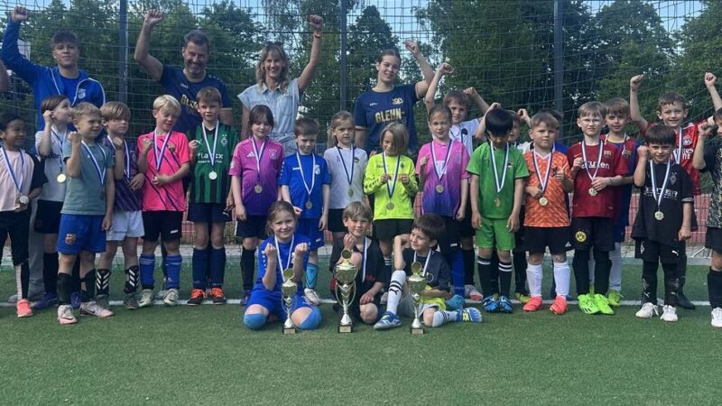 Futsal-Cup 2025 in Korschenbroich-Glehn: Grundschüler kickten nach Fifa-Regeln auf Kleinspielfeld