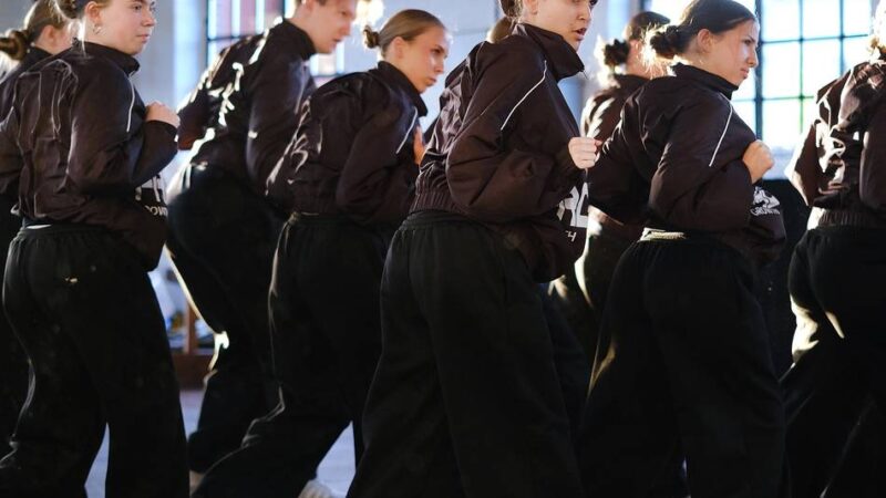 Tanzschule Heigl in Heiligenhaus ist wieder Gastgeber: Riesen-Showtime für junge Videoclip-Tanzgruppen