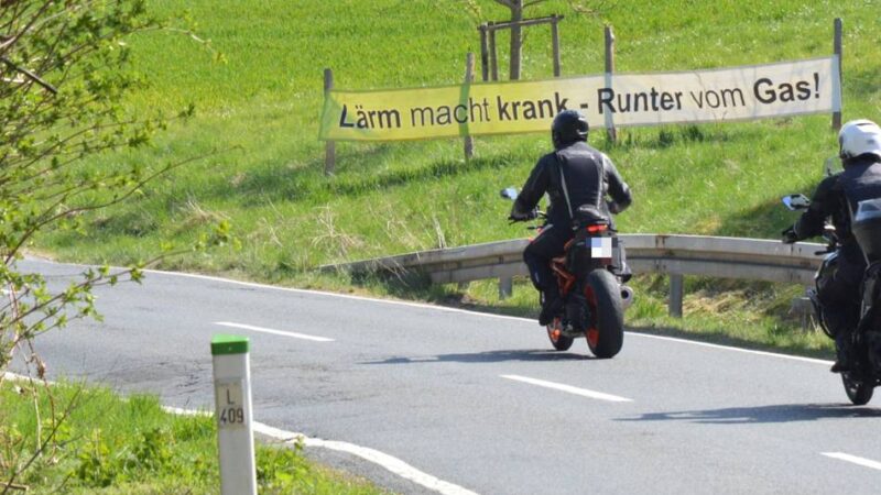 Motorradfahren rund um Wermelskirchen: Das Phänomen des „Unnötigen Lärms“