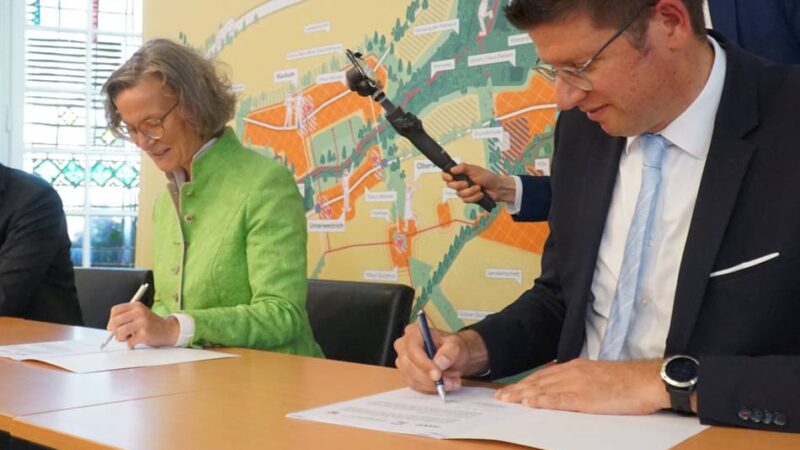 Abkommen in Erkelenz unterzeichnet: Die Wiederbelebung der Dörfer beginnt