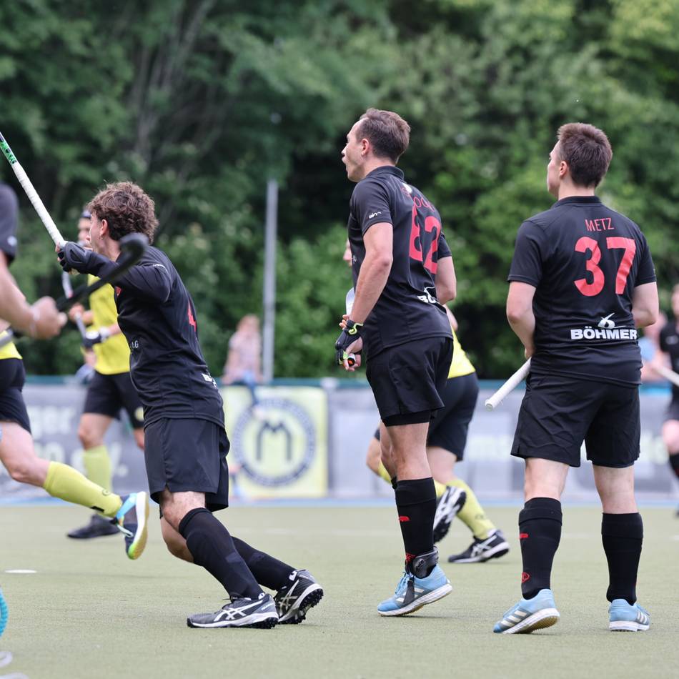 Knappe 3:2-Arbeitssiege: Gladbacher HTC meldet sich mit zwei Erfolgen zurück