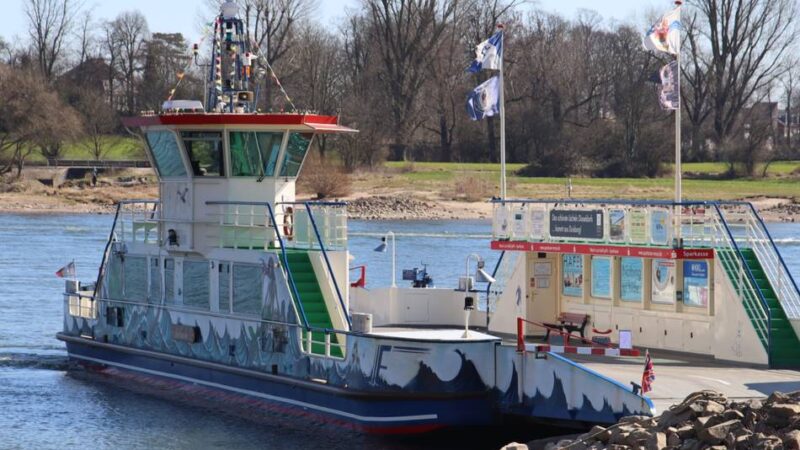 Kein Betrieb zwischen Meerbusch und Düsseldorf Ende Mai: Rheinfähre erhält neuen Motor und muss pausieren