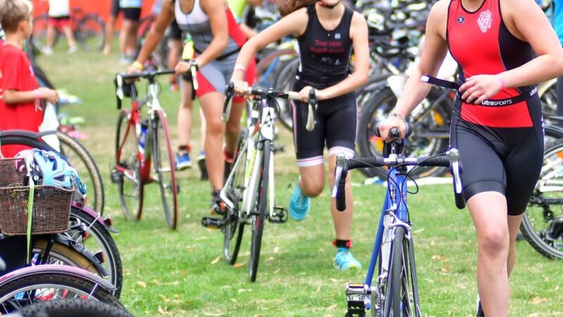 Jetzt anmelden: Neun verschiedene Wettkämpfe beim 28. Willicher Triathlon