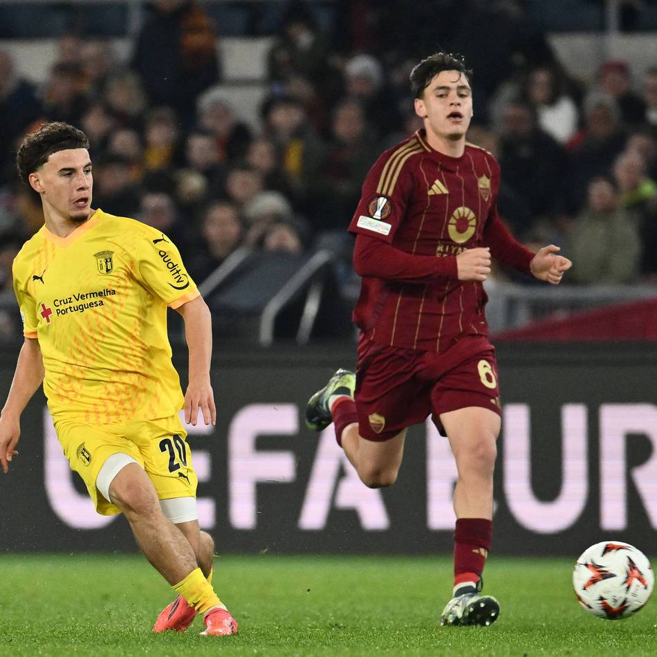 Datenscouting von „Createfootball“: Diese Transfer-Kandidaten könnten Robin Hack entlasten