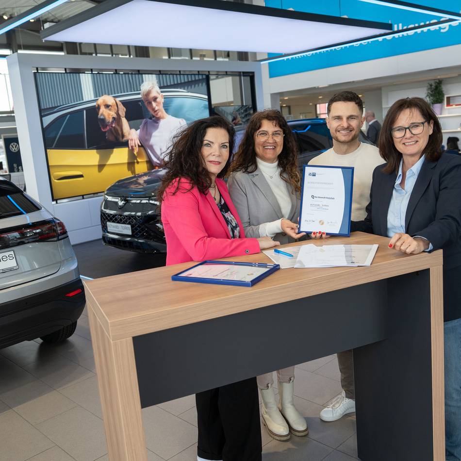 Berufsorientierung in Neuss: Süssmuth-Realschule kooperiert mit Autohaus