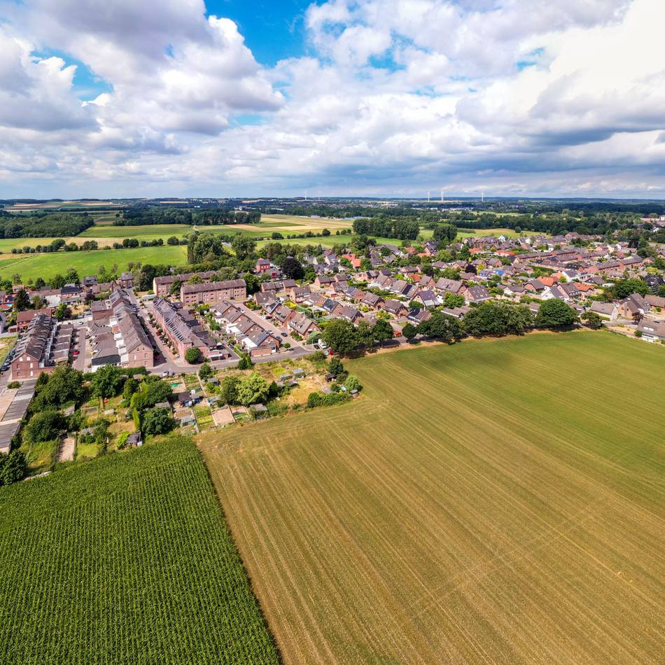 Bauen in Oedt: Grefrath bietet Baugrundstücke für Doppelhaushälften an