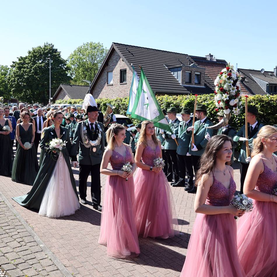 Brauchtum in Jüchen: Garzweiler Schützen feiern 575-jähriges Jubiläum