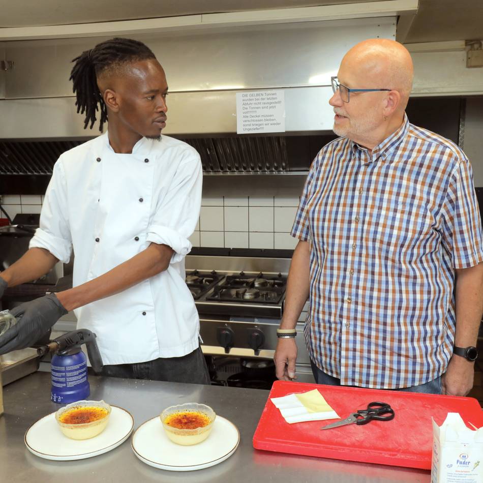 Neue Existenz in Rheinberg: Senegalese startet als Küchenchef im Adler durch