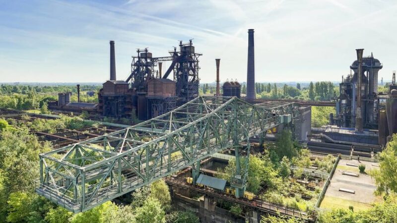 Frau gerettet: Schwerer Unfall auf Aussichtsplattform im Landschaftspark Duisburg-Nord
