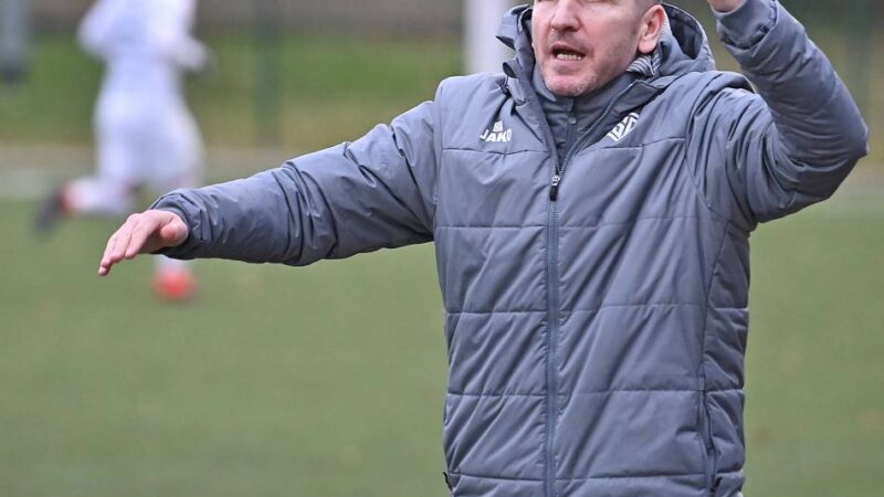 Kastrati-Team reist nach Velbert: Warum die große Gefahr für den SC St. Tönis am Tabellenende lauert